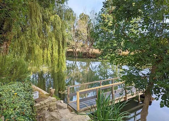 Au Bord De La Riviere Avec Jardin Et Wifi - Fr-1-653-162 *